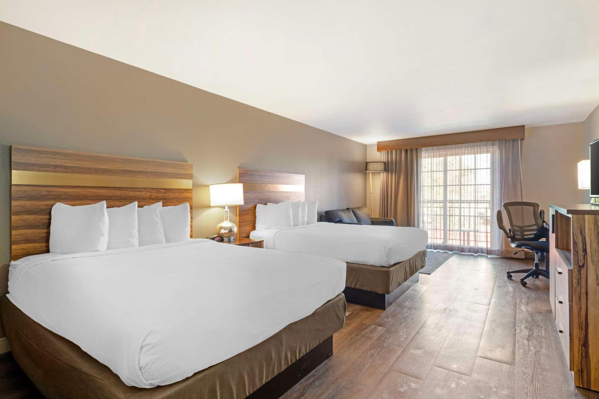 Best Western Cedar Inn & Suites Angels Camp Exteriér fotografie